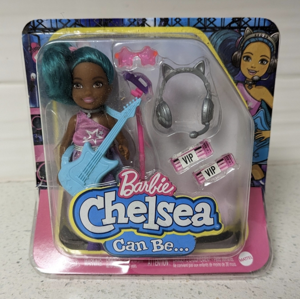 Barbie Chelsea can be & swim Chelsea bundle